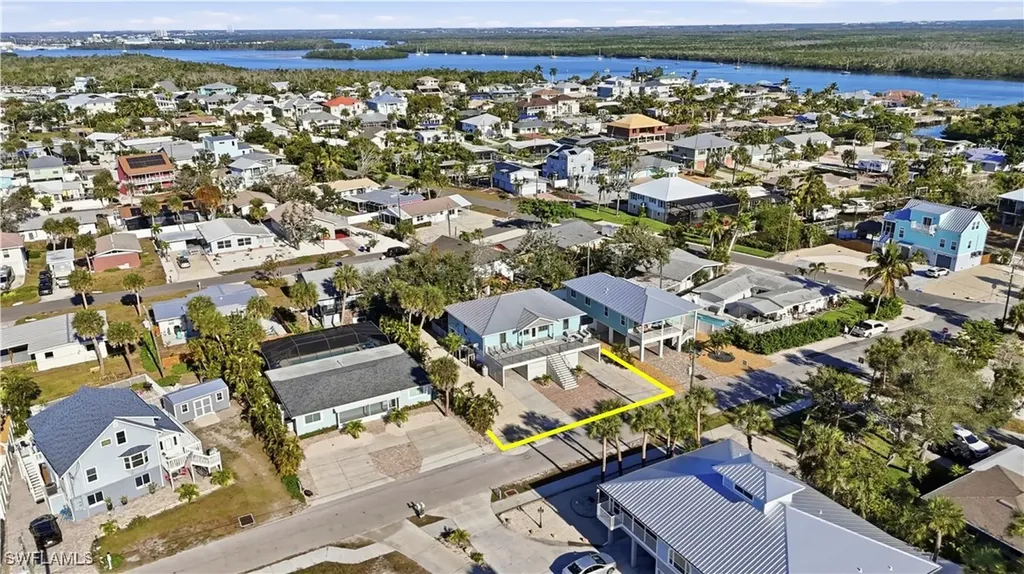 165 Connecticut Street Fort Myers Beach FL 33931
