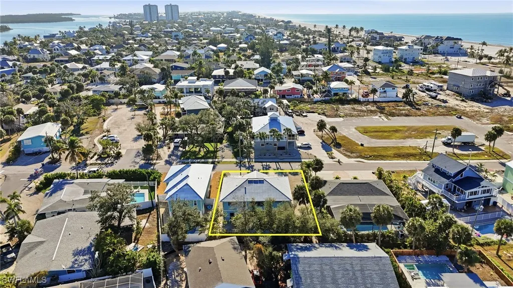 165 Connecticut Street Fort Myers Beach FL 33931