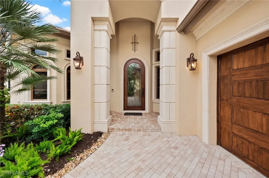28696 La Caille Drive Naples FL 34119