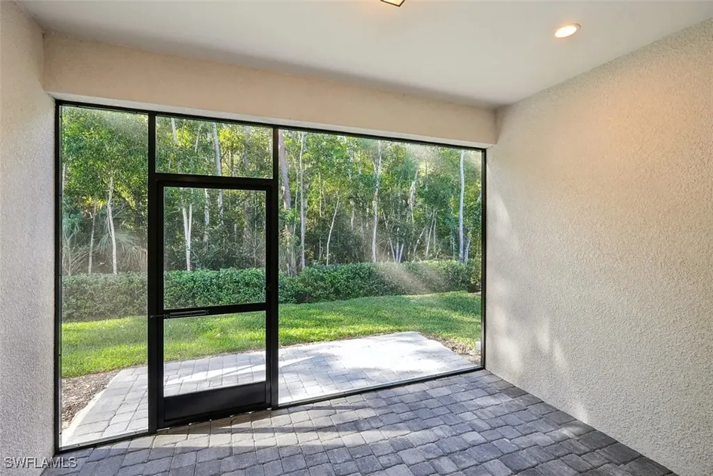 3038 Juniper Way Naples FL 34112