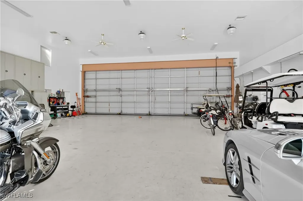 4060 Skyway Drive Naples FL 34112-2924