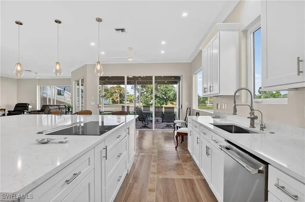 4060 Skyway Drive Naples FL 34112-2924