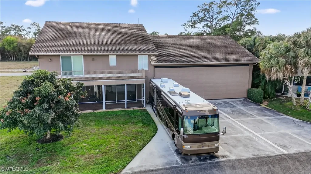 4060 Skyway Drive Naples FL 34112-2924