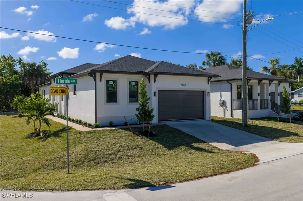 2480 Florida Avenue Naples FL 34112