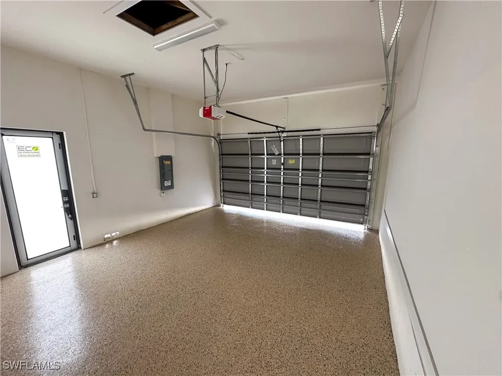 2480 Florida Avenue Naples FL 34112