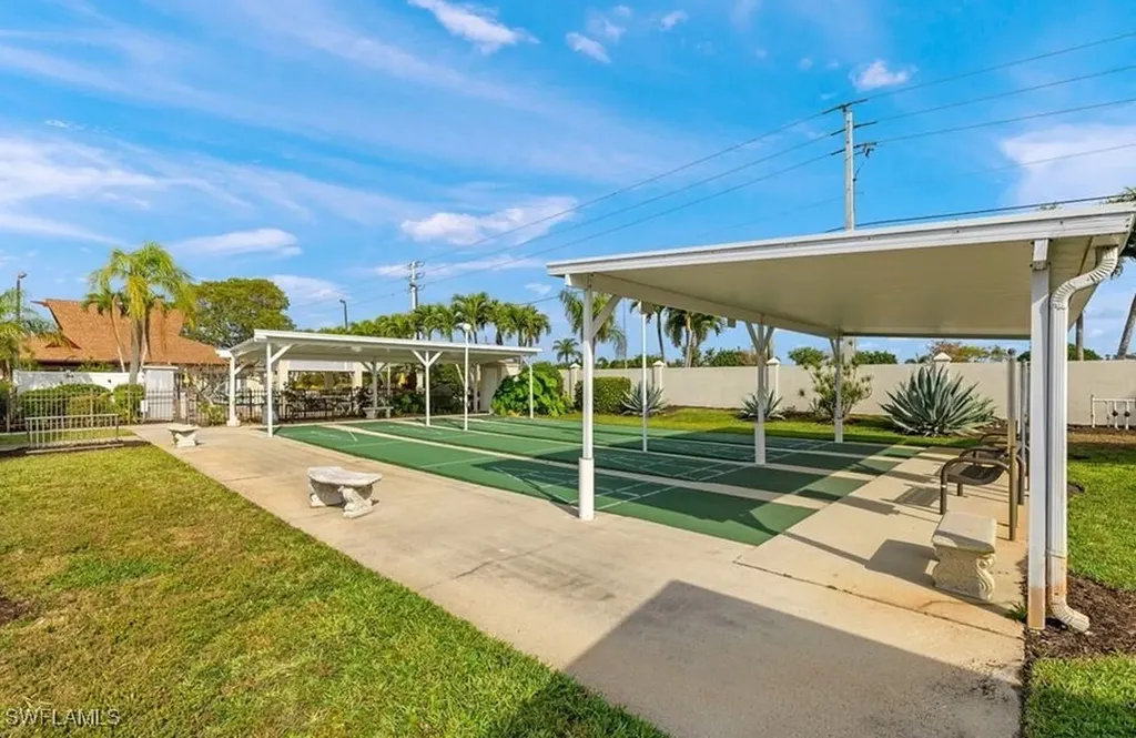 76 Atlantic Way Naples FL 34104