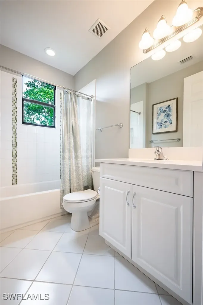 13808 Luna Drive Naples FL 34109