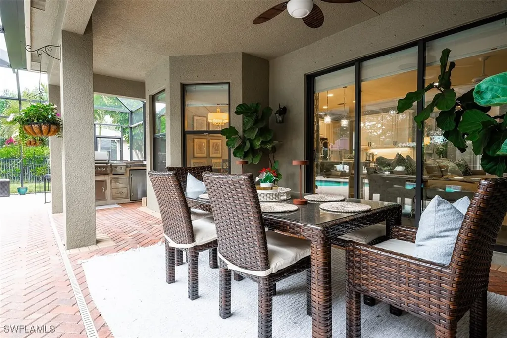 13808 Luna Drive Naples FL 34109