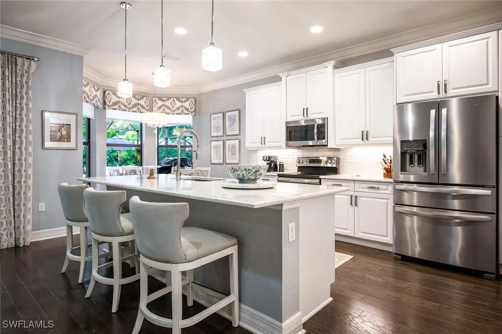 13808 Luna Drive Naples FL 34109