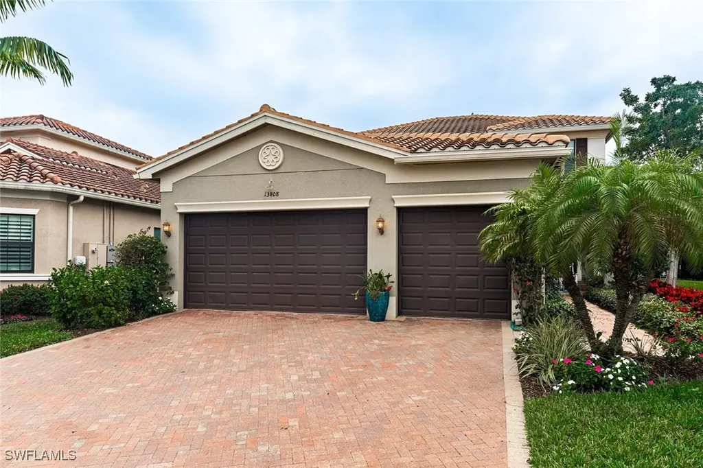13808 Luna Drive Naples FL 34109