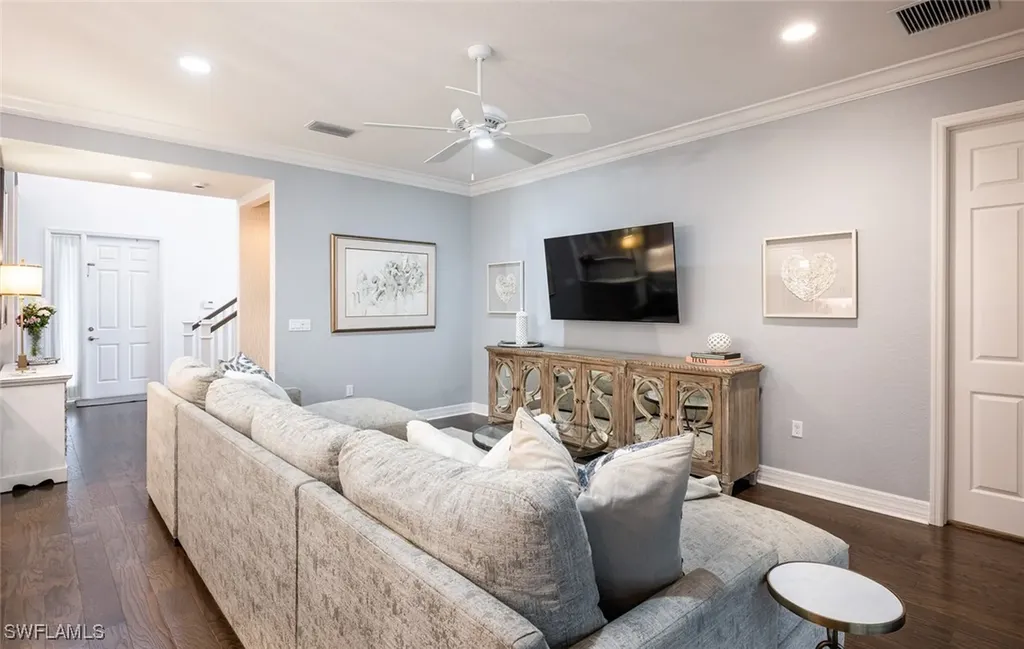 13808 Luna Drive Naples FL 34109