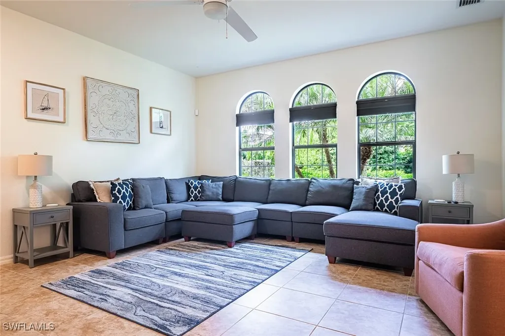 9077 Capistrano Street N Naples FL 34113