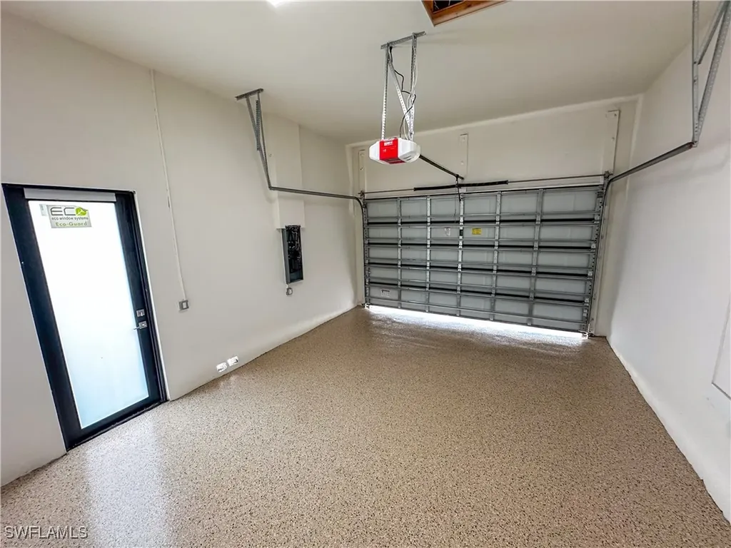 2464 Florida Avenue Naples FL 34112