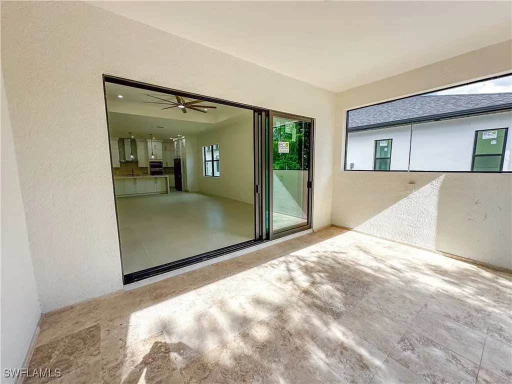 2464 Florida Avenue Naples FL 34112
