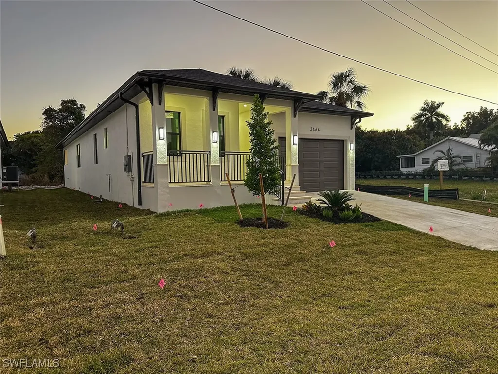 2464 Florida Avenue Naples FL 34112