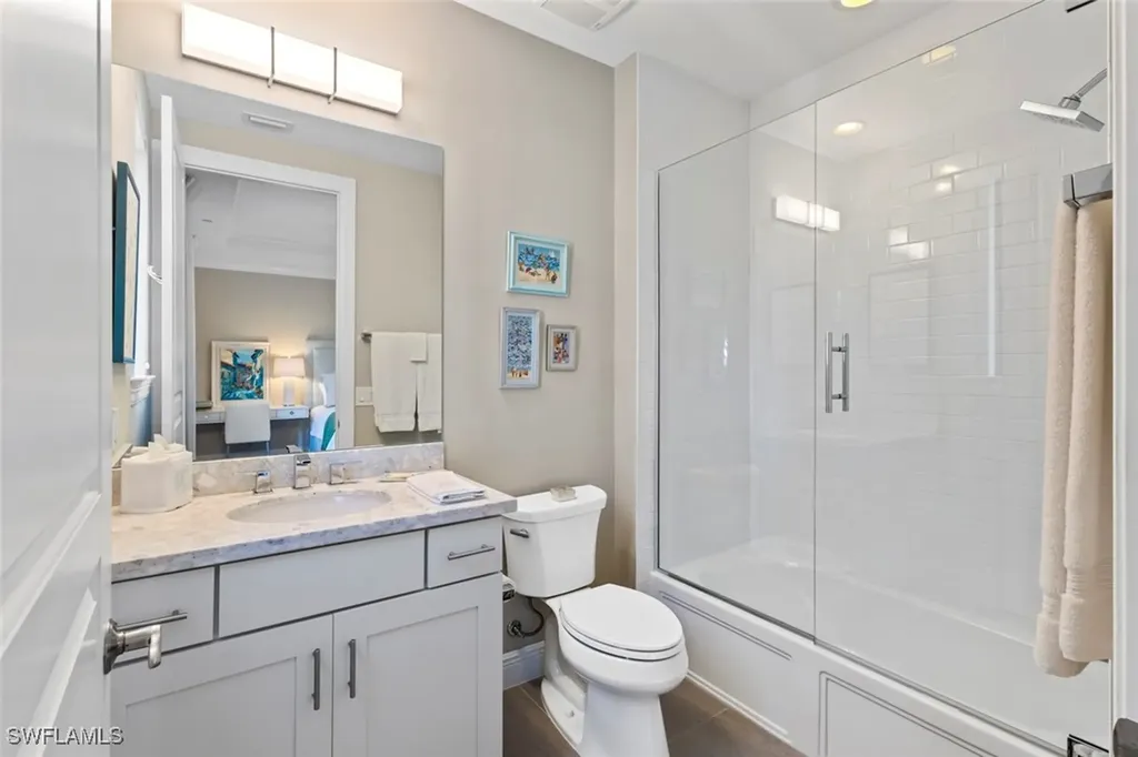 2727 Tiburon Boulevard E Naples FL 34109