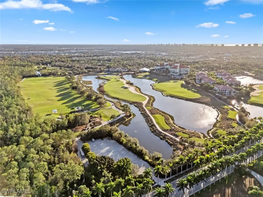 2727 Tiburon Boulevard E Naples FL 34109