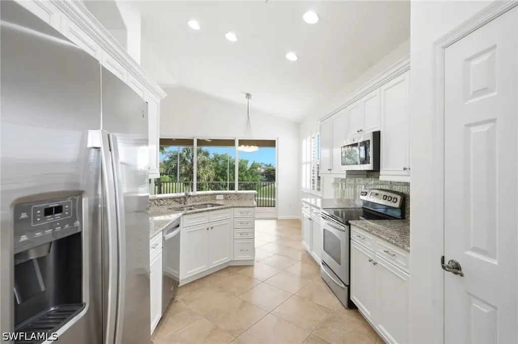 6689 Alden Woods Circle Naples FL 34113