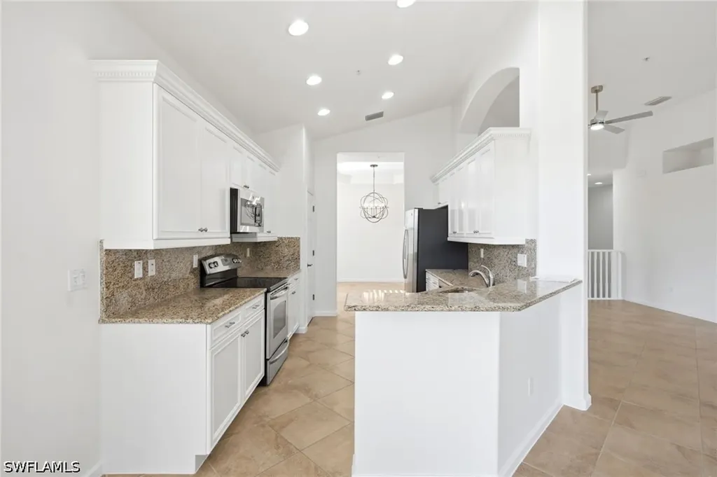 6689 Alden Woods Circle Naples FL 34113