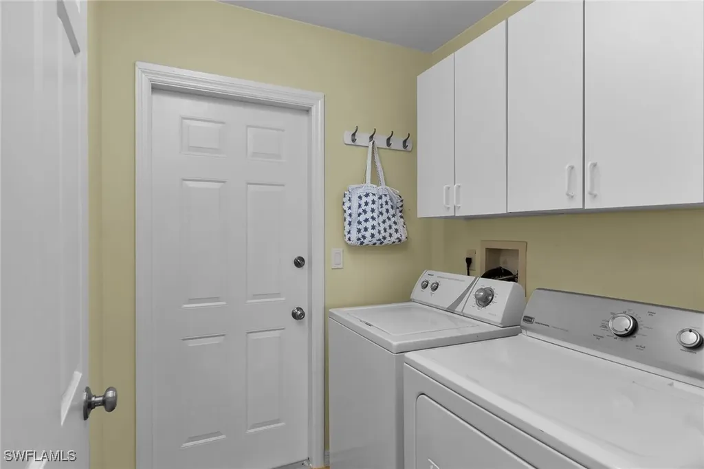 1035 Admiralty Court Marco Island FL 34145
