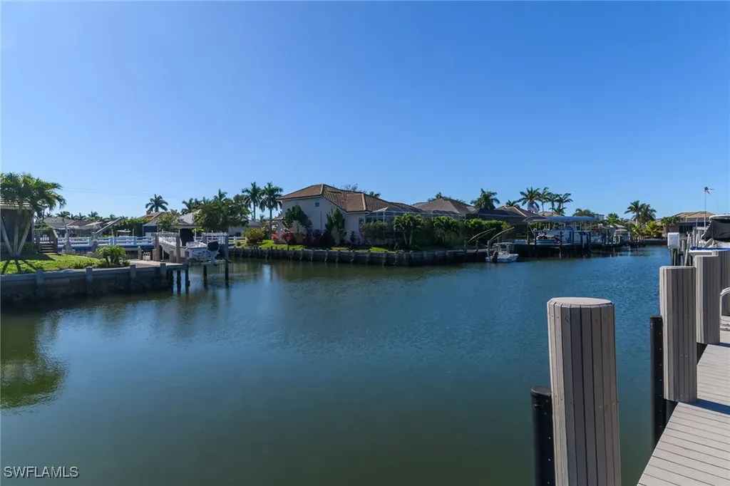1035 Admiralty Court Marco Island FL 34145