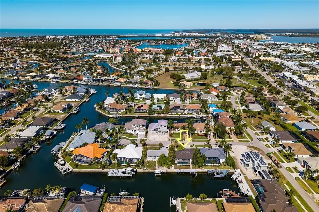 1035 Admiralty Court Marco Island FL 34145