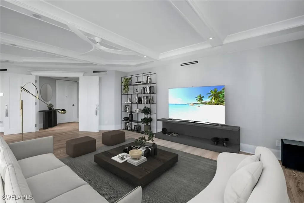 285 Grande Way Naples FL 34110