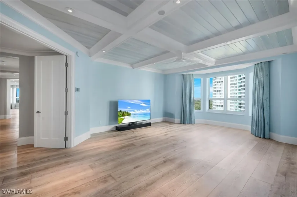 285 Grande Way Naples FL 34110