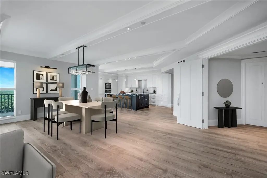 285 Grande Way Naples FL 34110