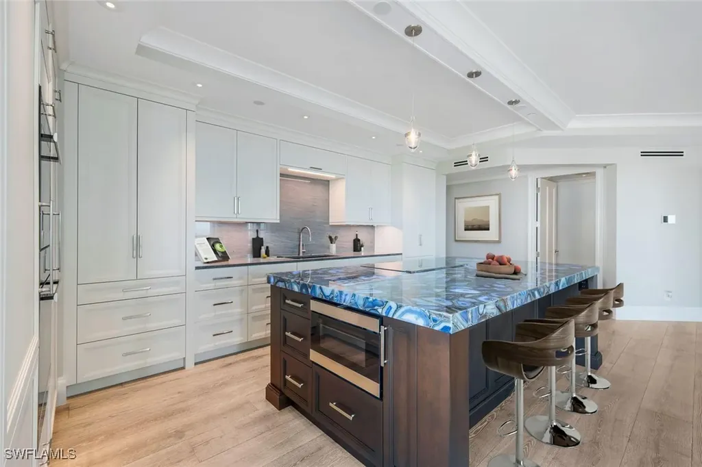 285 Grande Way Naples FL 34110