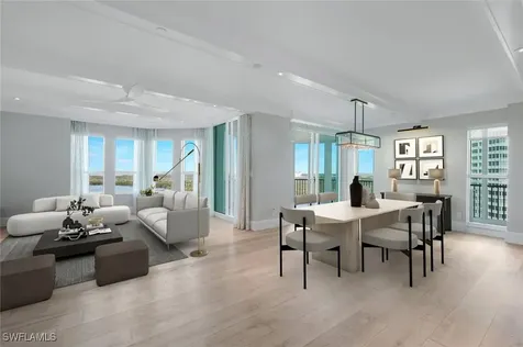 285 Grande Way Naples FL 34110