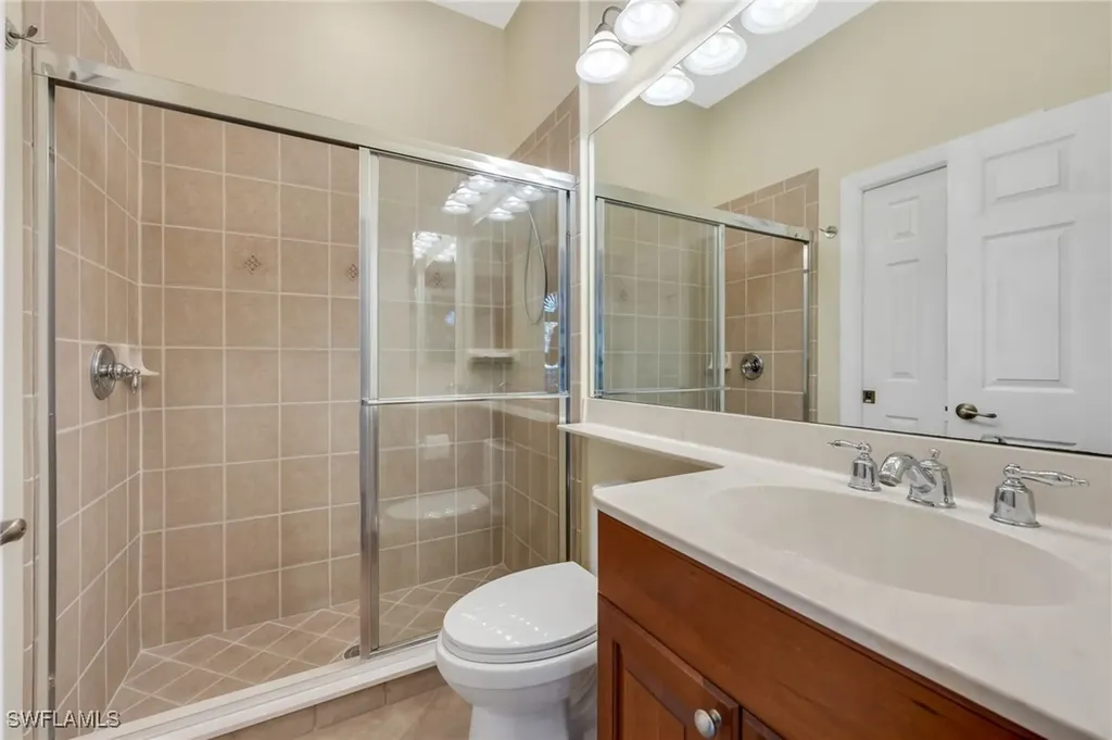 16144 Parque Lane Naples FL 34110