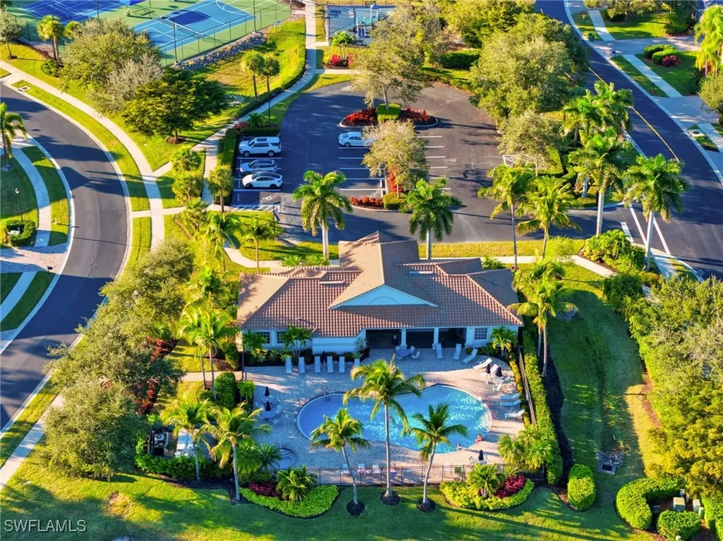 16144 Parque Lane Naples FL 34110