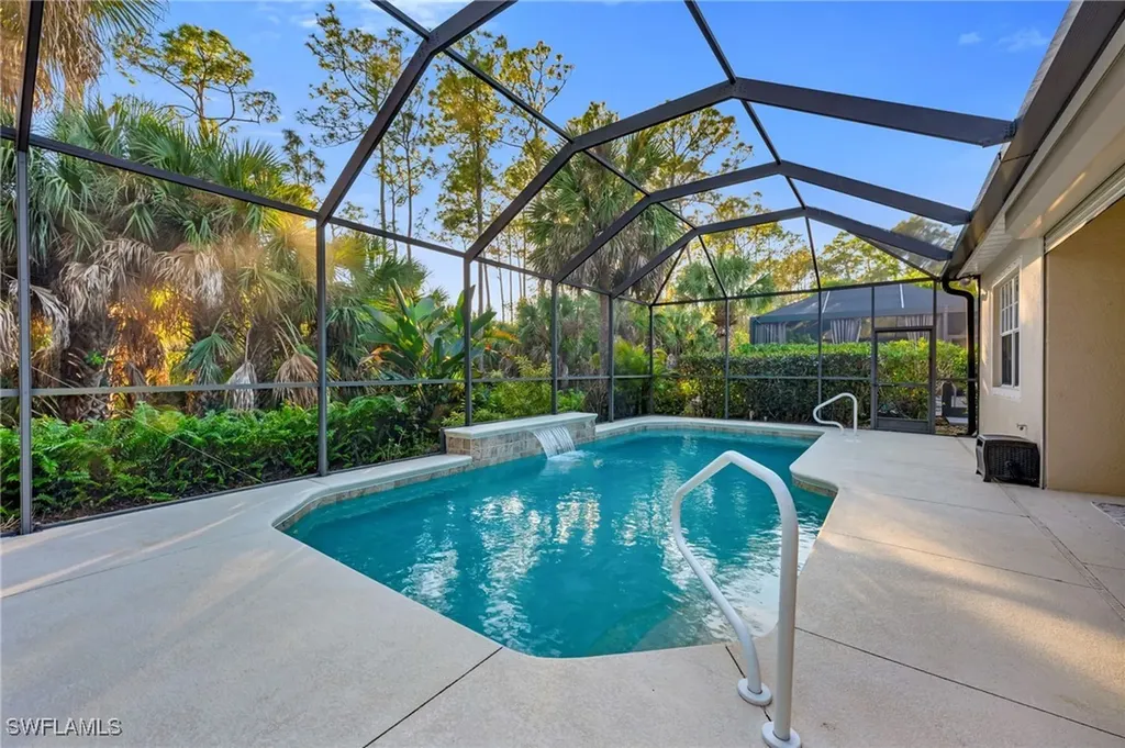 16144 Parque Lane Naples FL 34110
