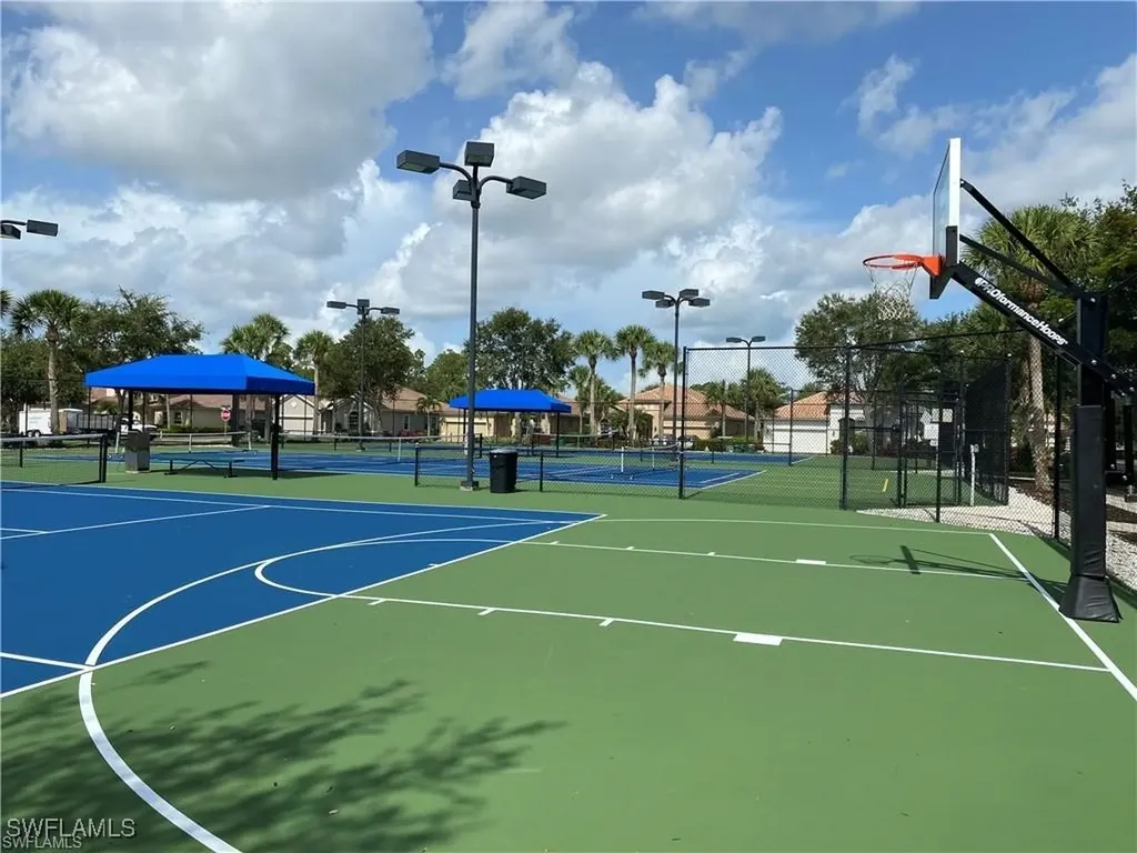 16144 Parque Lane Naples FL 34110