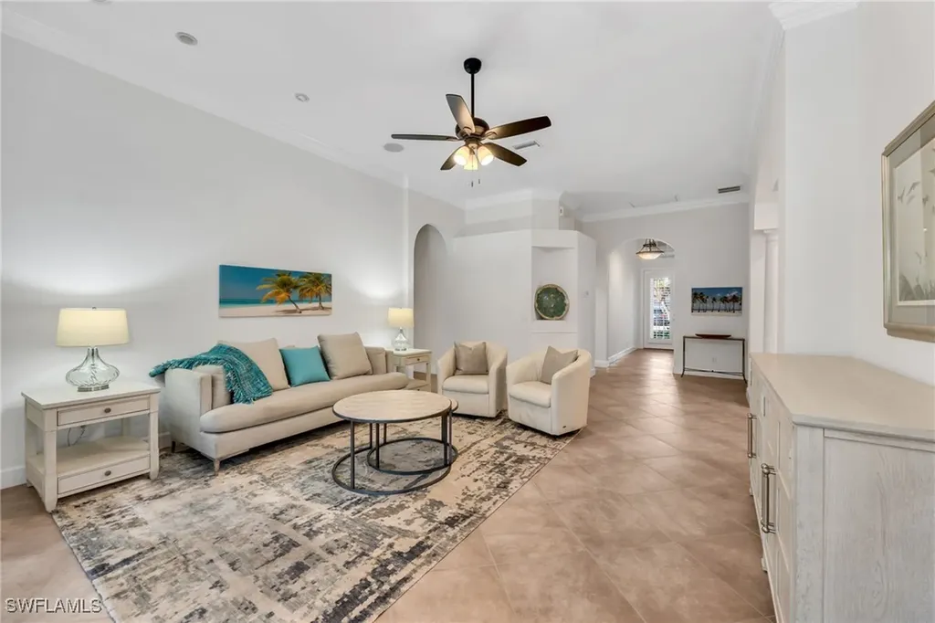 16144 Parque Lane Naples FL 34110
