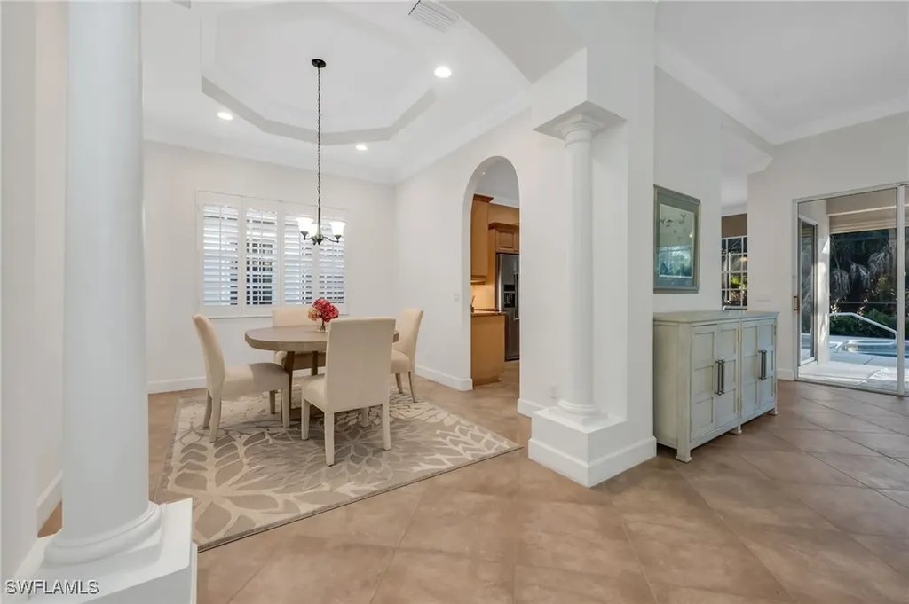 16144 Parque Lane Naples FL 34110