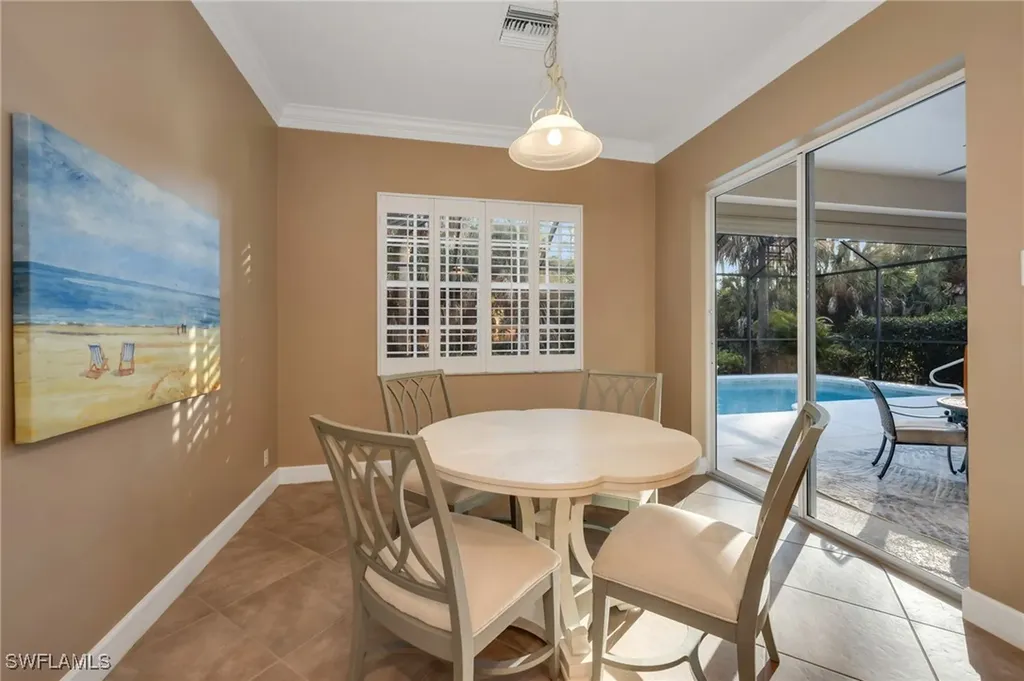 16144 Parque Lane Naples FL 34110