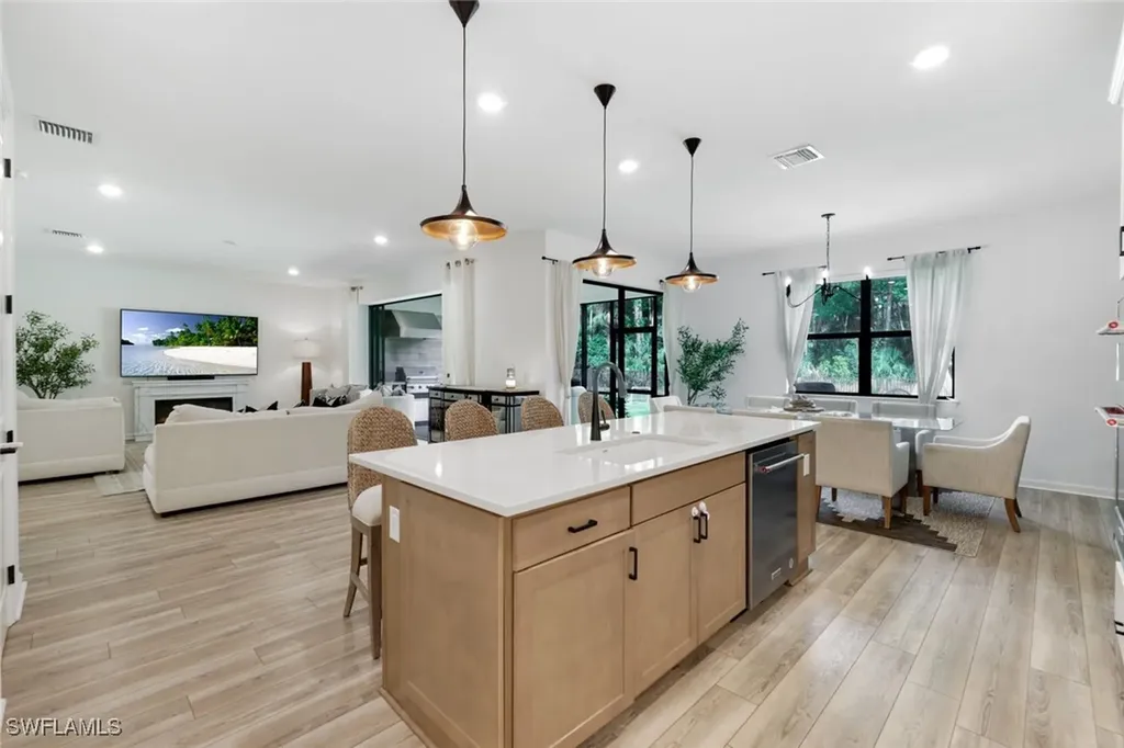 10427 Ventana Lane Naples FL 34120