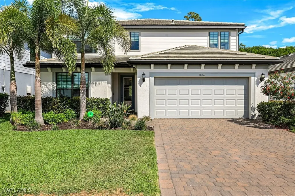 10427 Ventana Lane Naples FL 34120