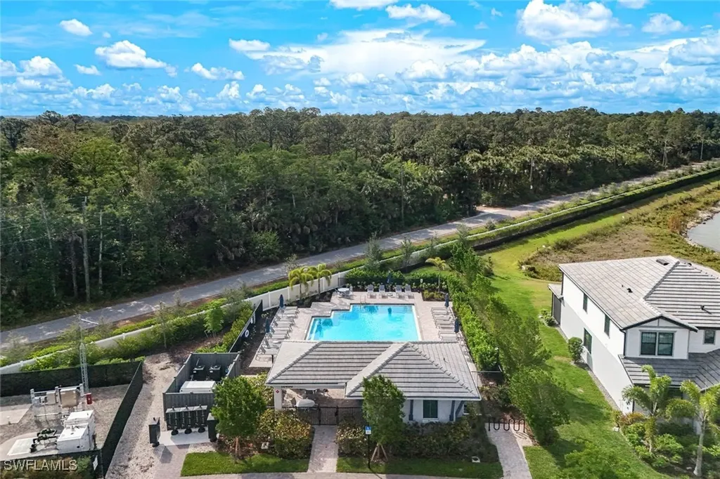 10427 Ventana Lane Naples FL 34120