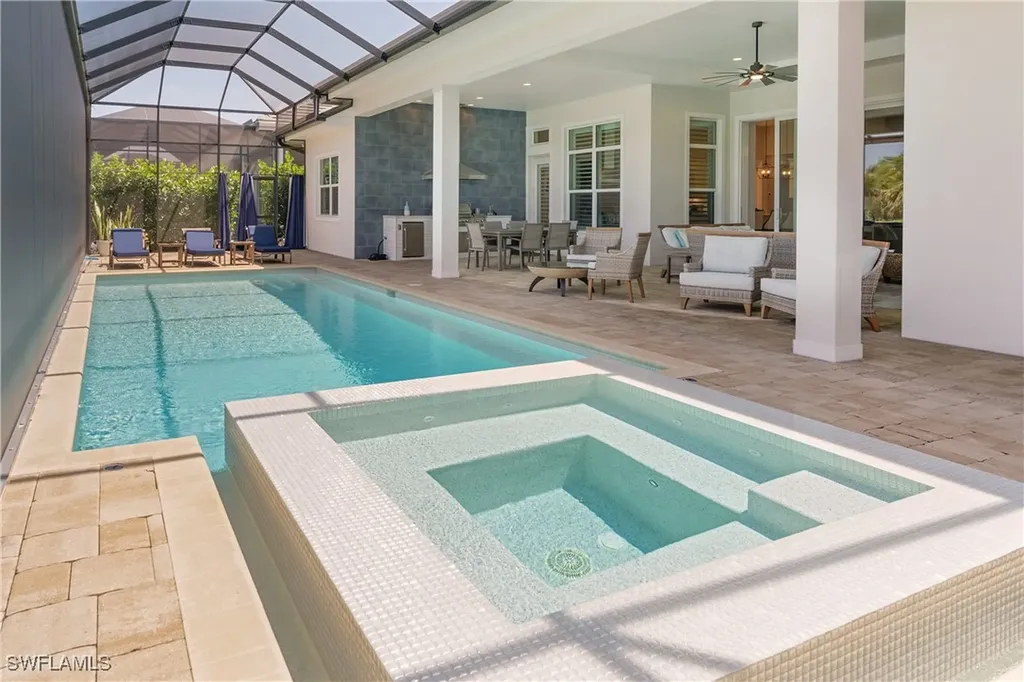 14250 Galley Court Naples FL 34114