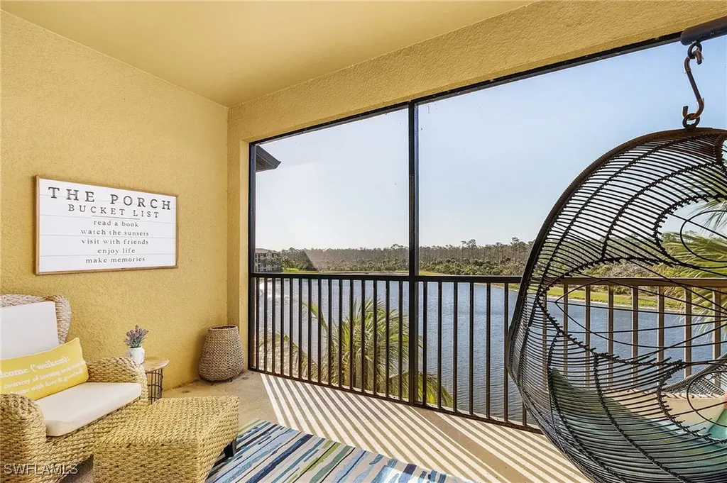 9731 Acqua Court Naples FL 34113