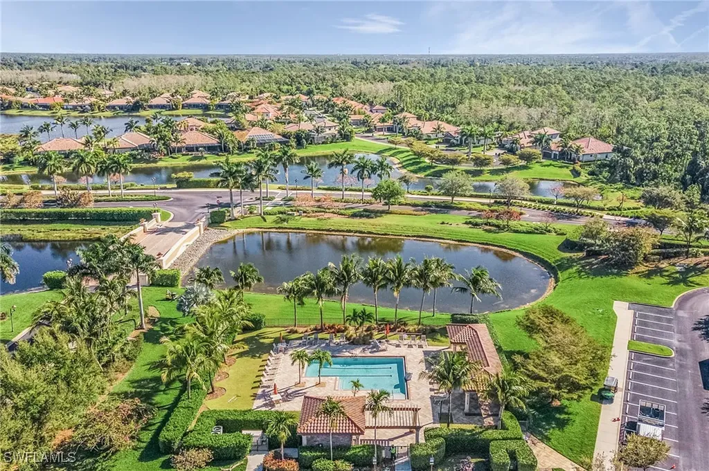 9731 Acqua Court Naples FL 34113