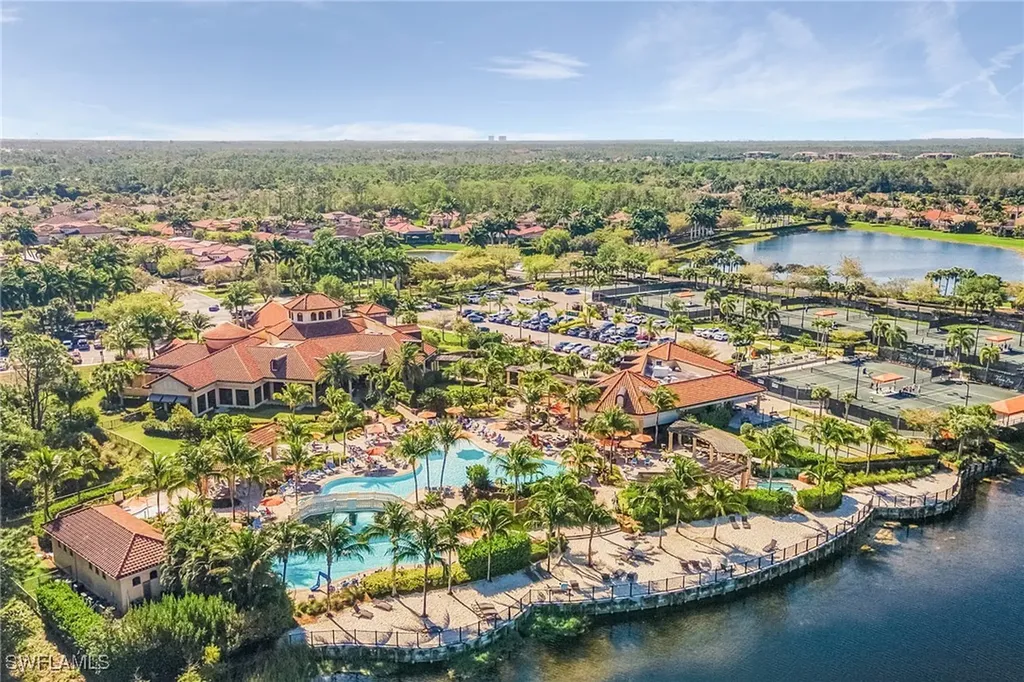 9731 Acqua Court Naples FL 34113
