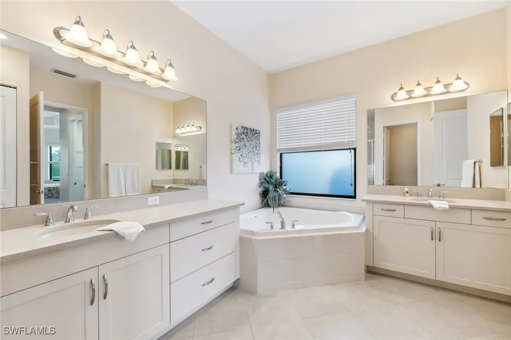 4360 Aurora Street Naples FL 34119