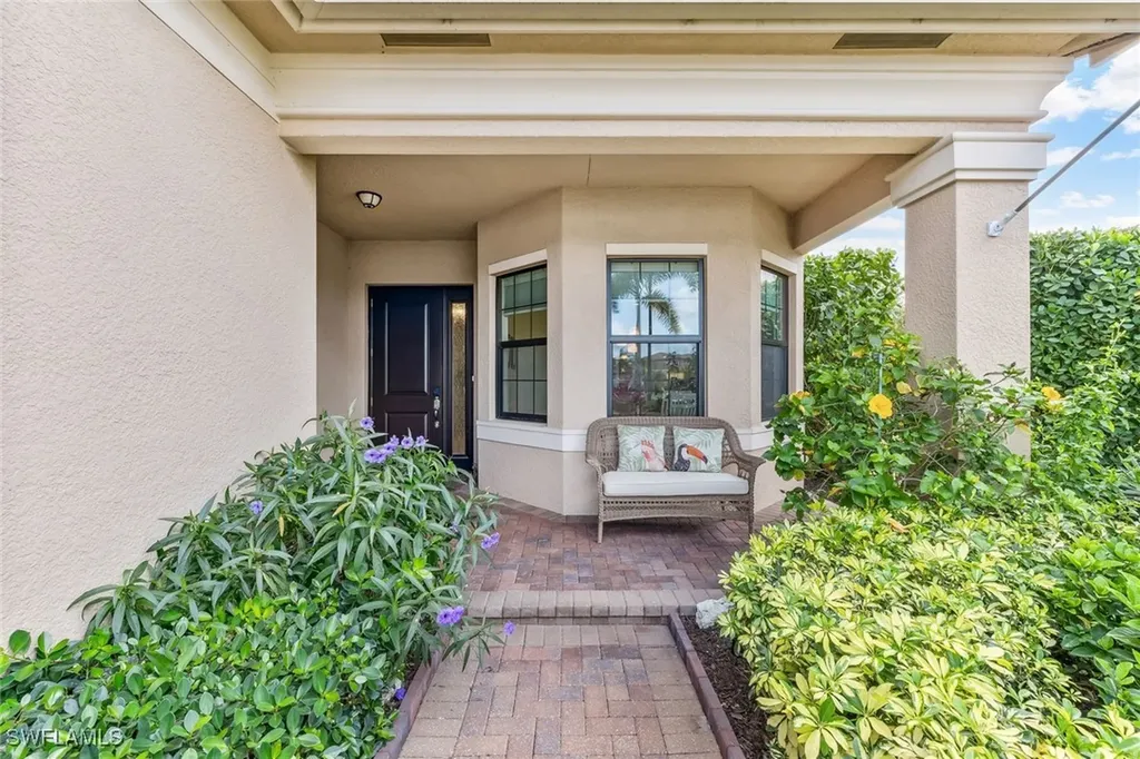 4360 Aurora Street Naples FL 34119