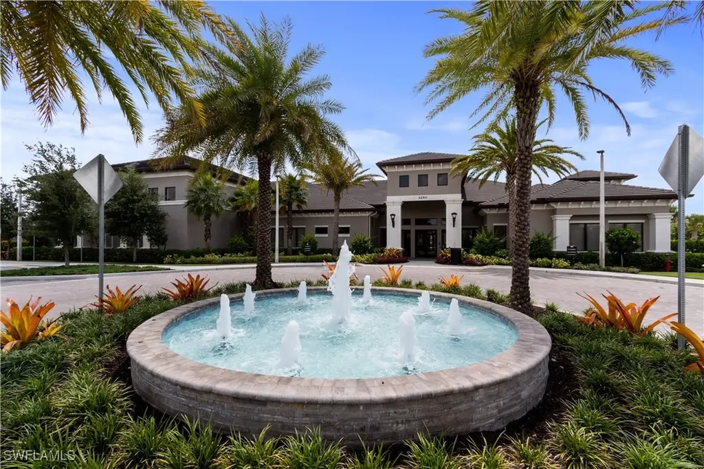 4360 Aurora Street Naples FL 34119