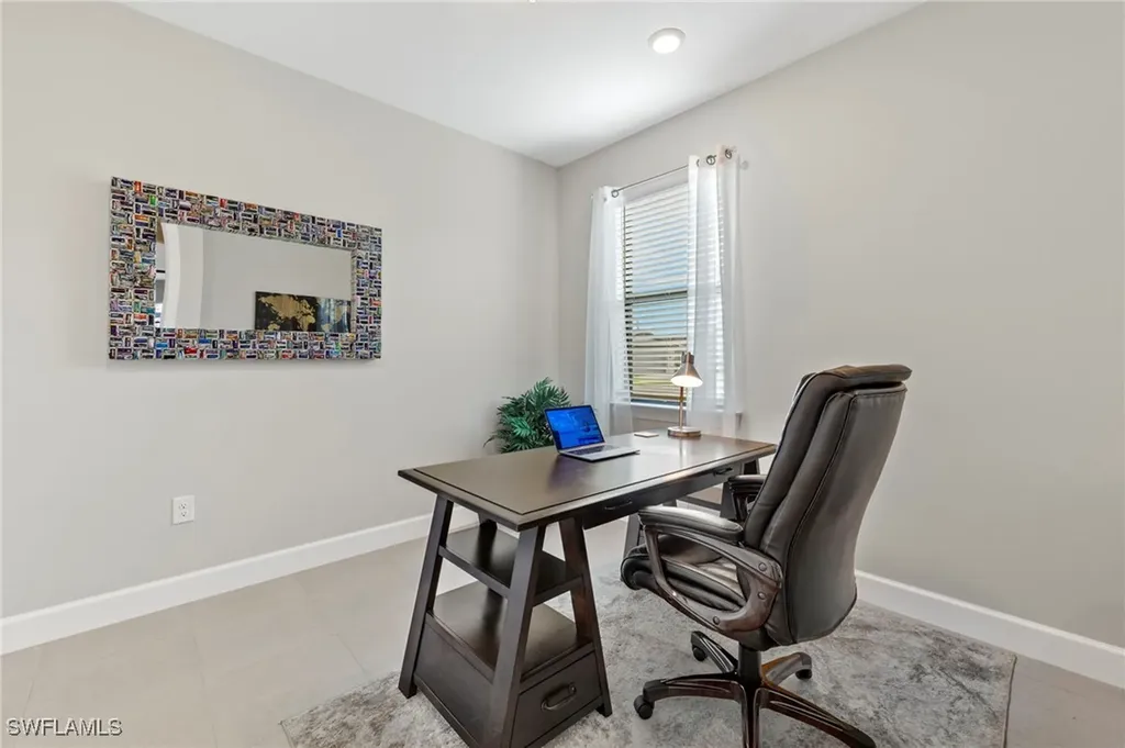 2147 Yellowfin Circle Naples FL 34114