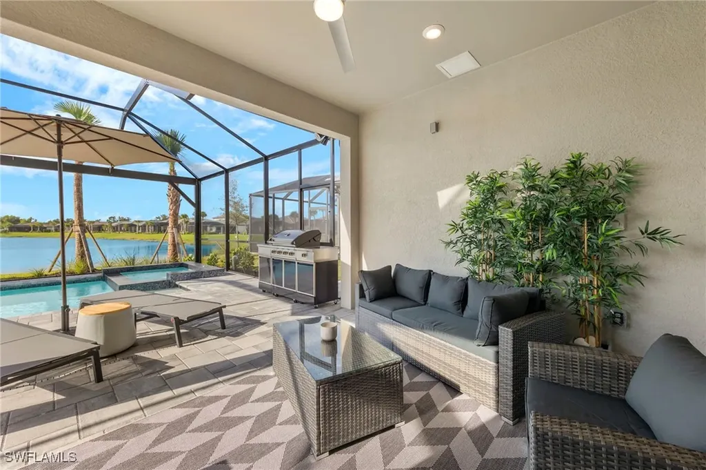 2147 Yellowfin Circle Naples FL 34114